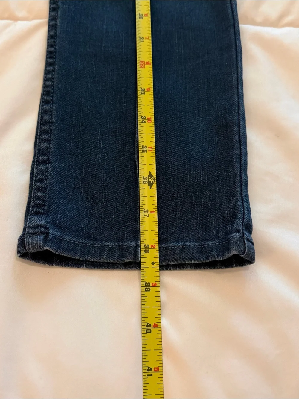 White House Black Market Slim Navy Skinny Jeans NWOT - Picture 6 of 8
